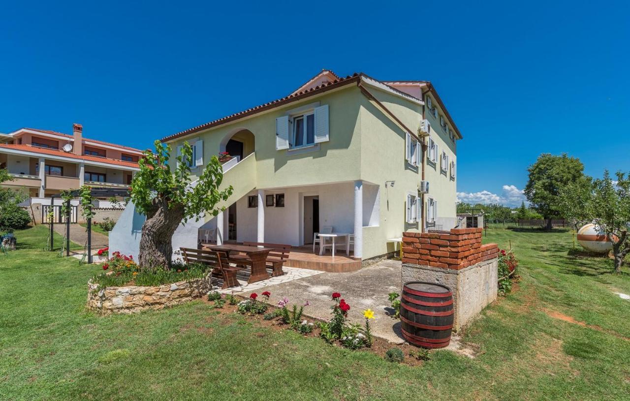 Apartments Stanko Fažana Esterno foto
